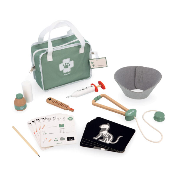 Vet Suitcase Toy Set