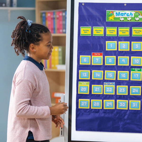 Deluxe Calendar Pocket Chart