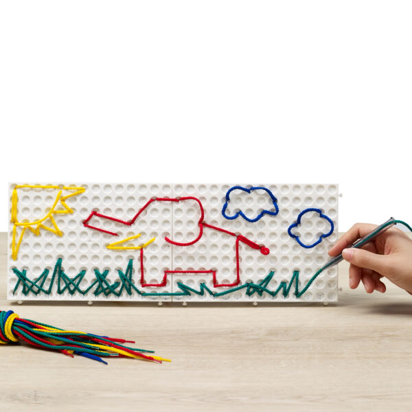 ERSCTU44013_4.jpg Junior String Art - School Set