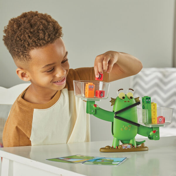 ERSHTM96089_5.jpg Numberblocks Blockzilla Balance Activity Set