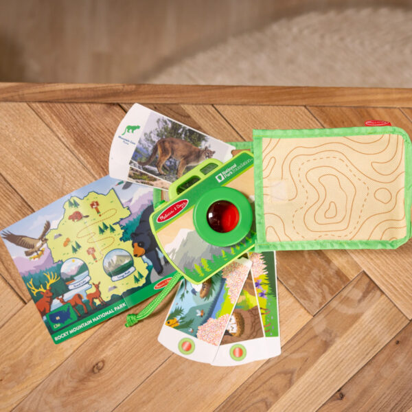ERSLCI30905_4.jpg Rocky Mountain Sights & Sounds Toy Camera Play Set