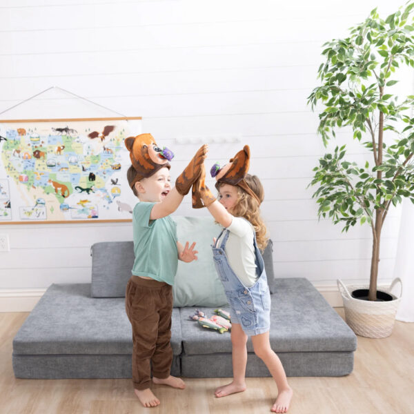 ERSLCI30909_5.jpg Yellowstone Grizzly Bear Game Play Set