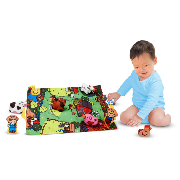 ERSLCI9216_2.jpg Take-Along Farm Play Mat