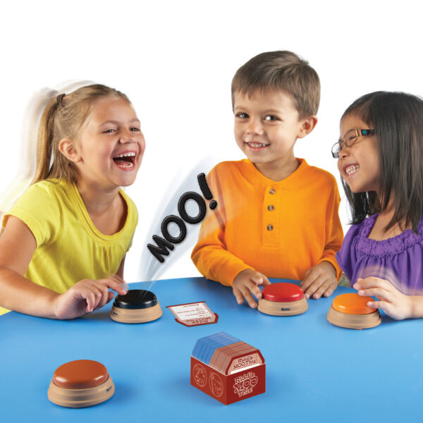 Riddle Moo This - A Silly Riddle Word Game