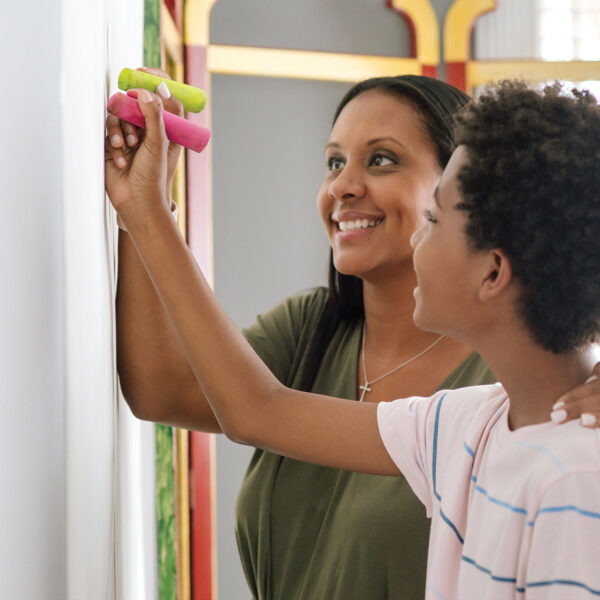 Lightweight Kraft Paper Roll, White, 18" x 1000', 1 Roll