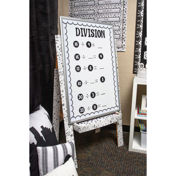 Black Painted Dots on White 7 Pocket Chart, 28" x 28"